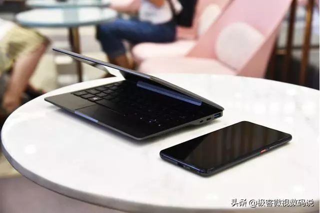 笔记本中杀出一匹“黑马”，移动便携迷你超极本，强悍16GB+512G(图3)